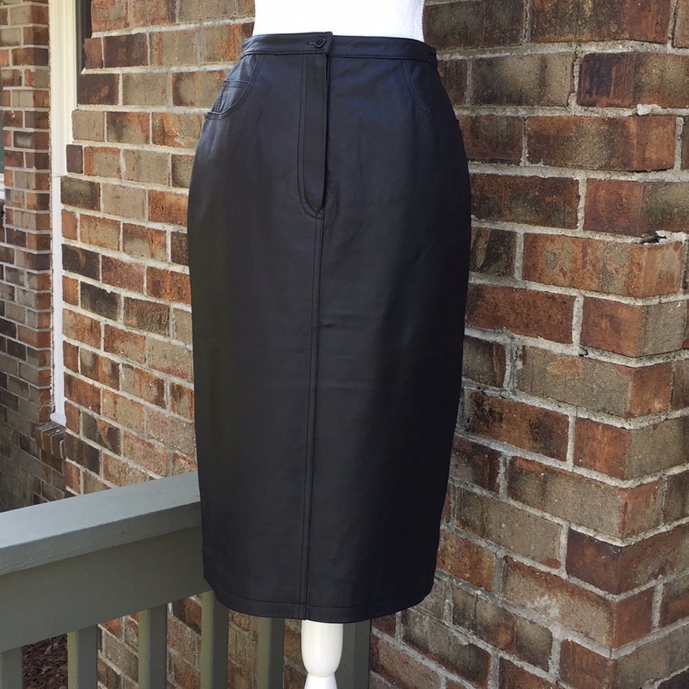 Leather skirt
